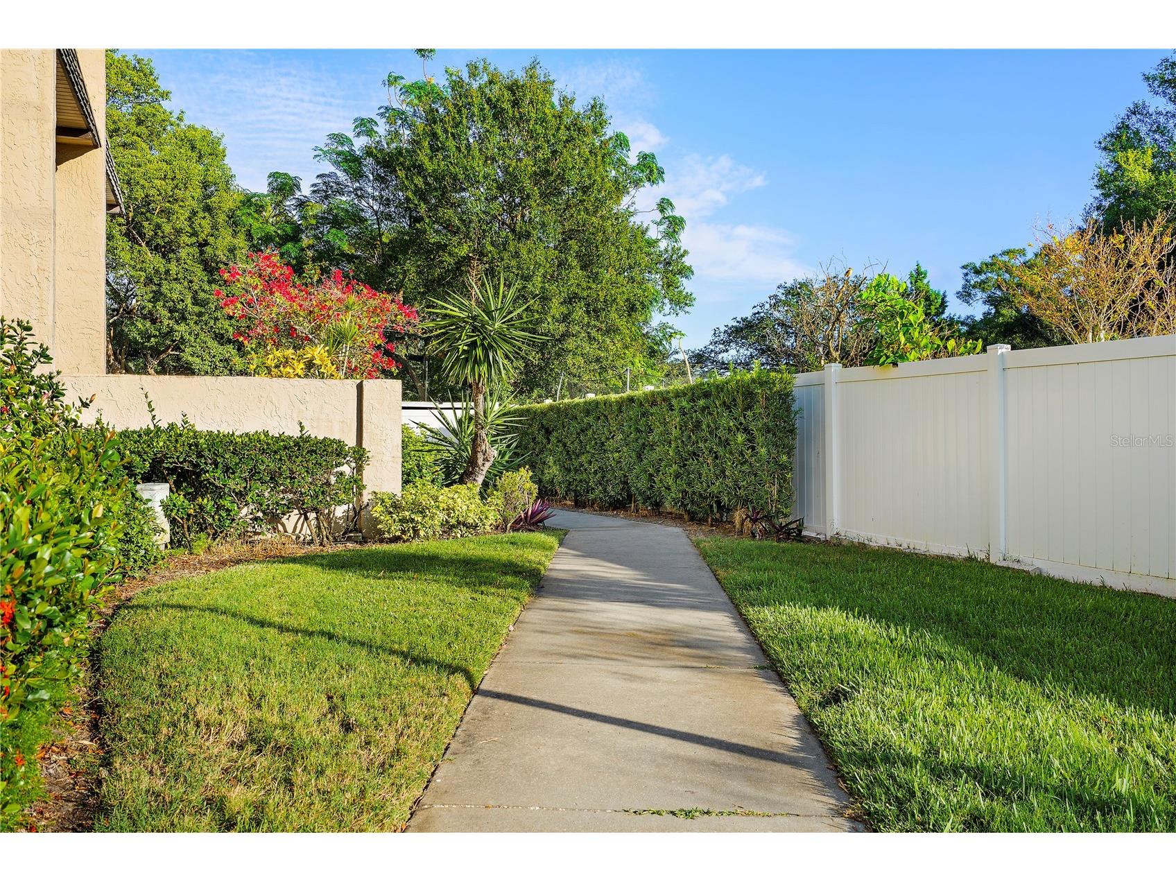 504 Cordova Green Seminole FL 33777 TB8519194 image2