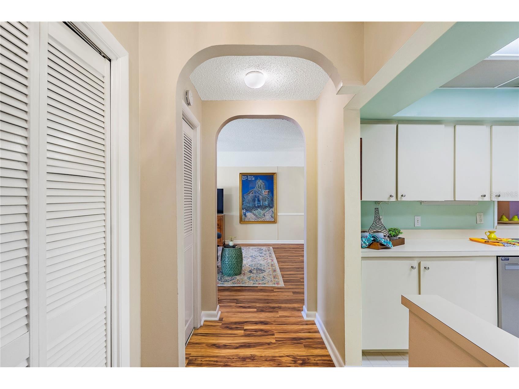504 Cordova Green Seminole FL 33777 TB8519194 image6