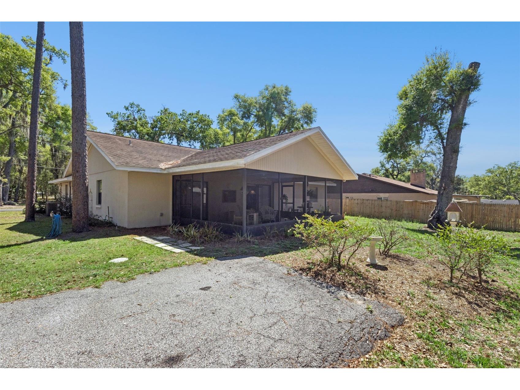504 County Road 468 Fruitland Park FL 34731 - Crystal Lake G5109850 image32