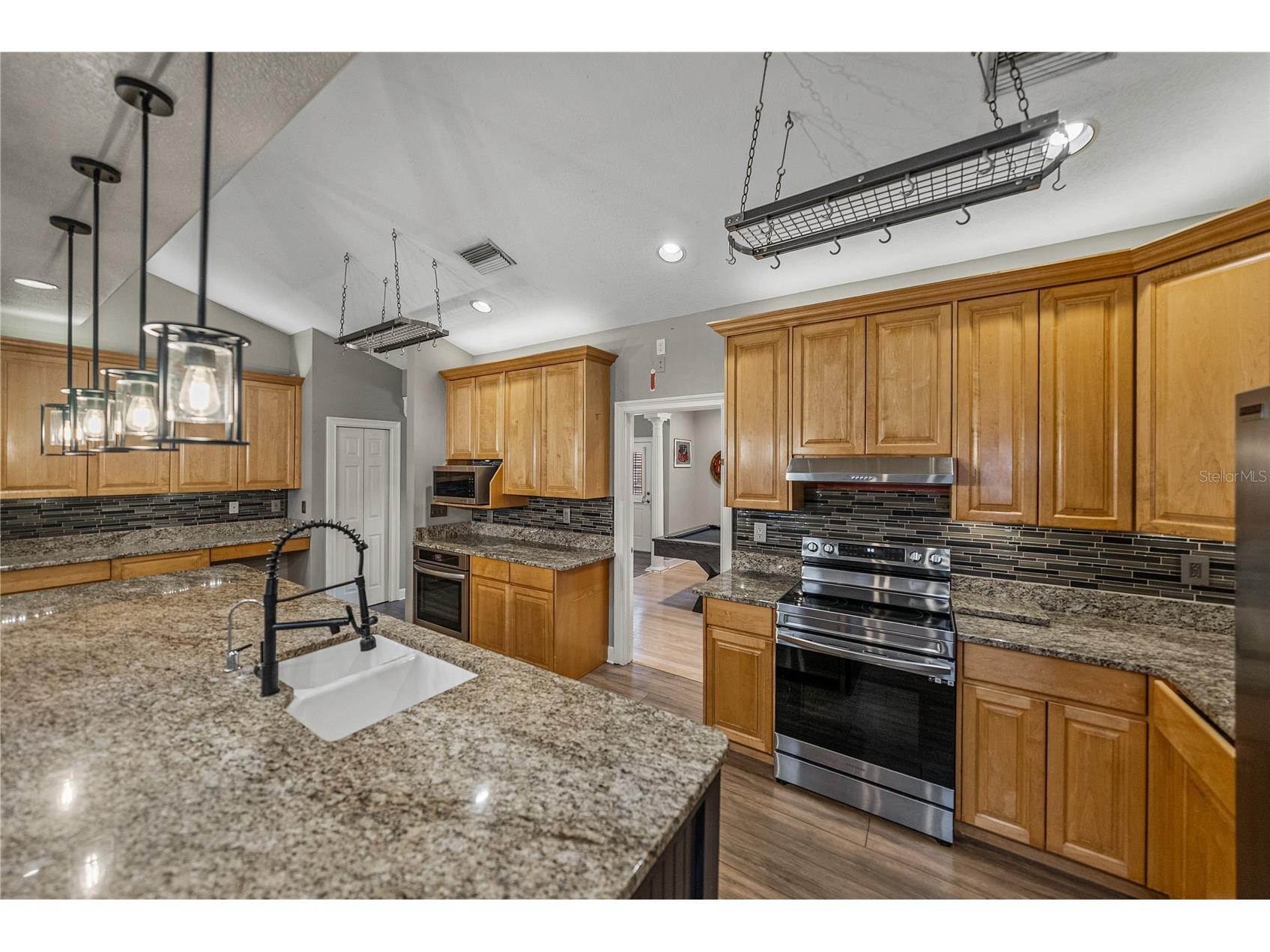 504 Covington Park Street Seffner FL 33584 TB8442434 image19