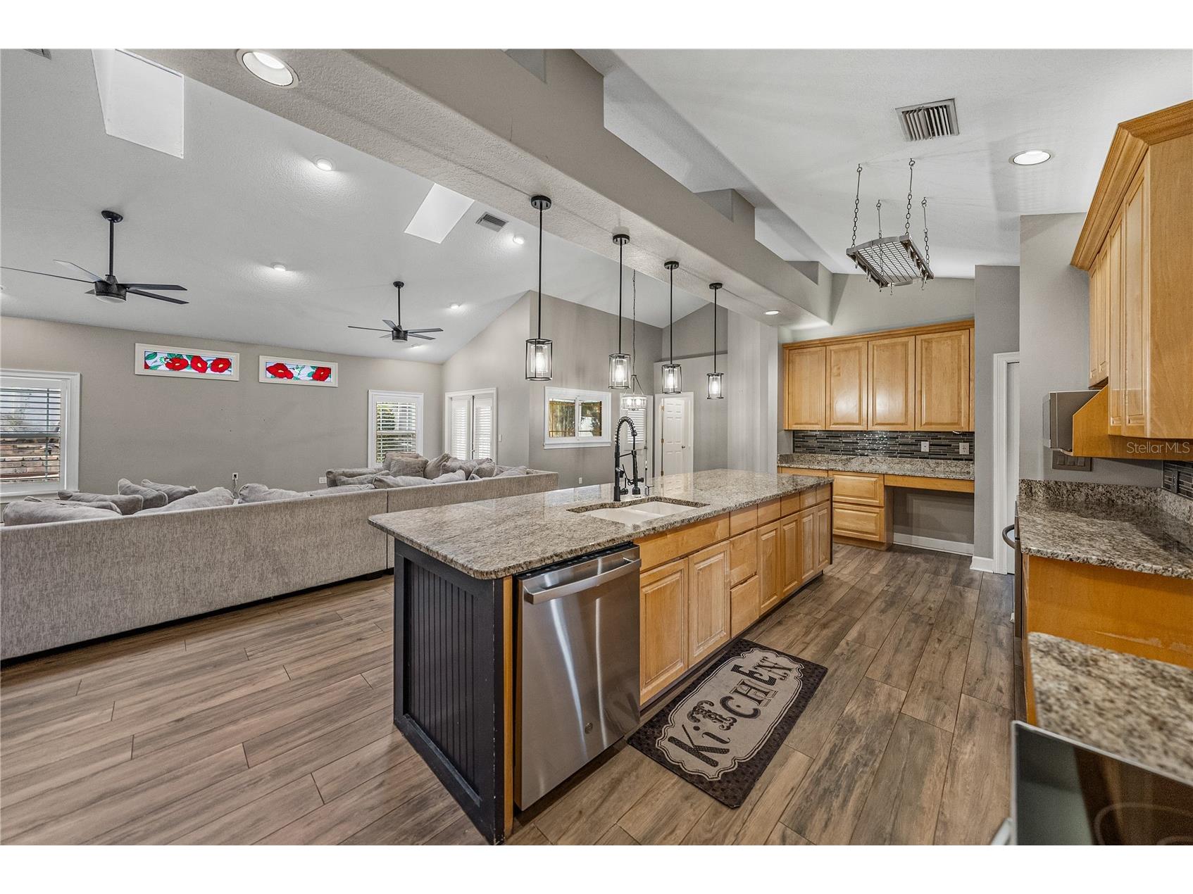 504 Covington Park Street Seffner FL 33584 TB8442434 image21