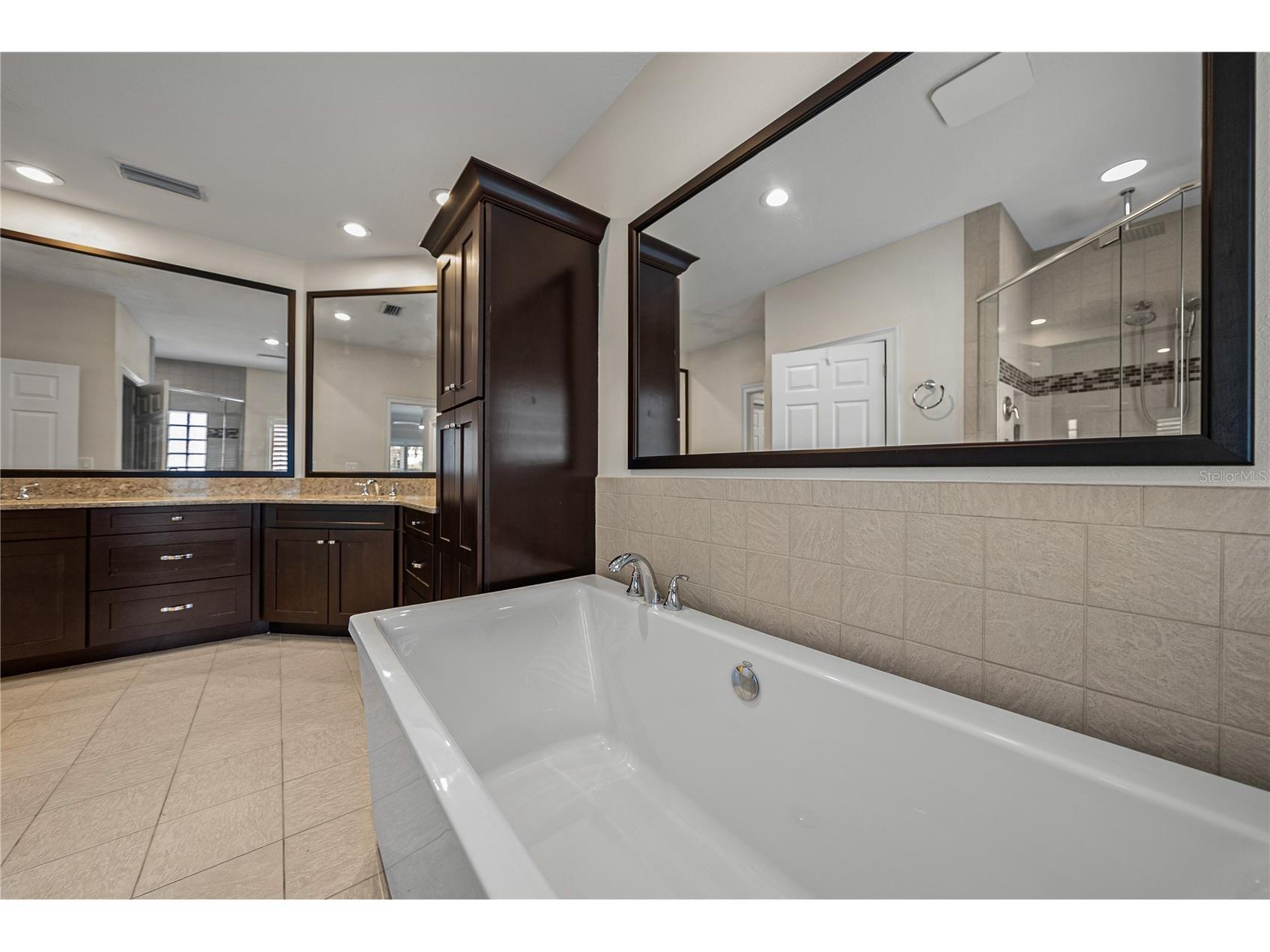 504 Covington Park Street Seffner FL 33584 TB8442434 image44