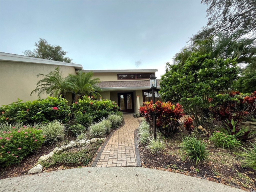 504 Creekview Court Largo FL 33770 J984413 image1