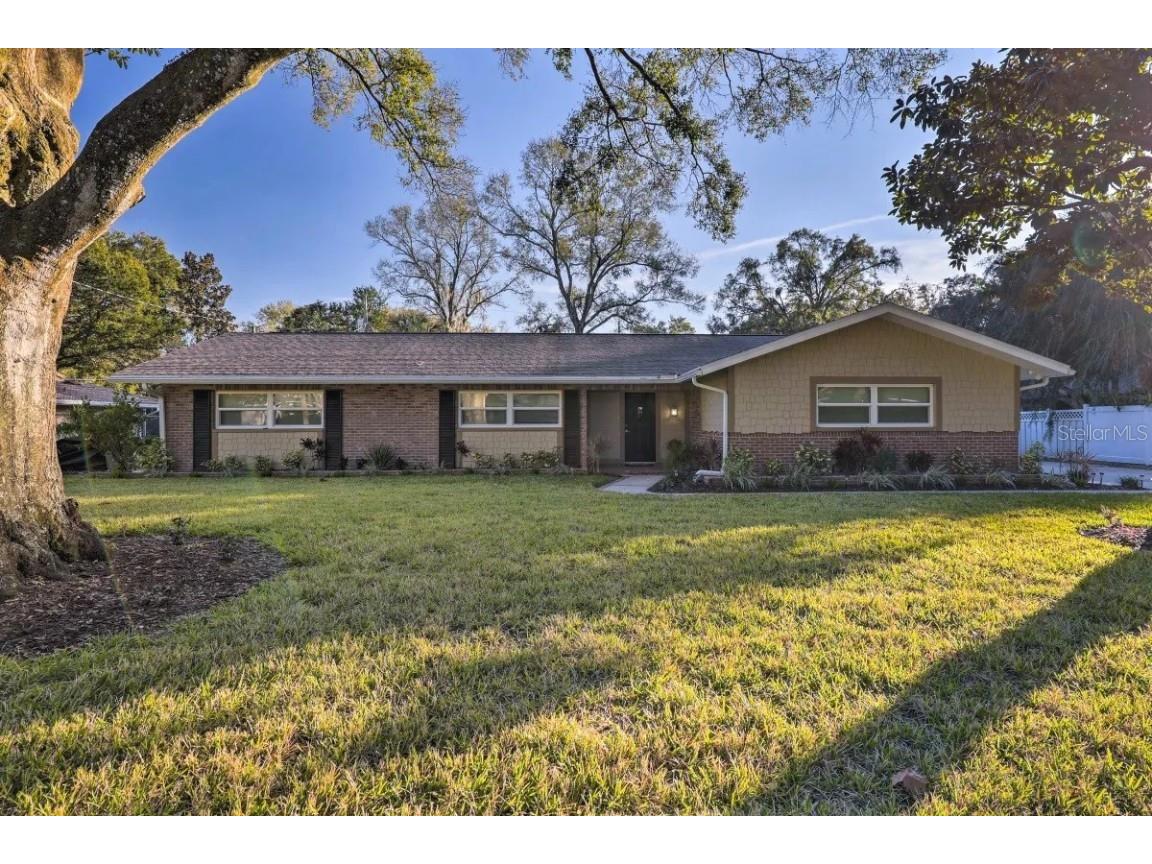 504 Crestover Drive Temple Terrace FL 33617 O6113010 image1