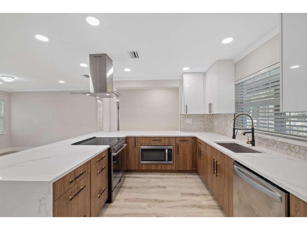 504 Driftwood Drive E Palm Harbor FL 34683 TB8442180 image24