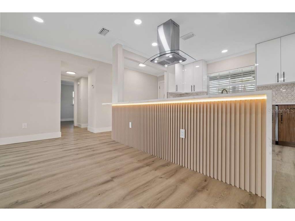 504 Driftwood Drive E Palm Harbor FL 34683 TB8442180 image29