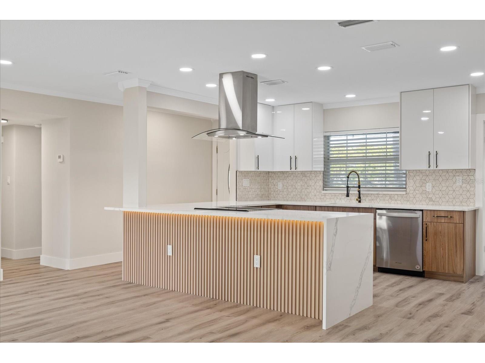 504 Driftwood Drive E Palm Harbor FL 34683 TB8464826 image9