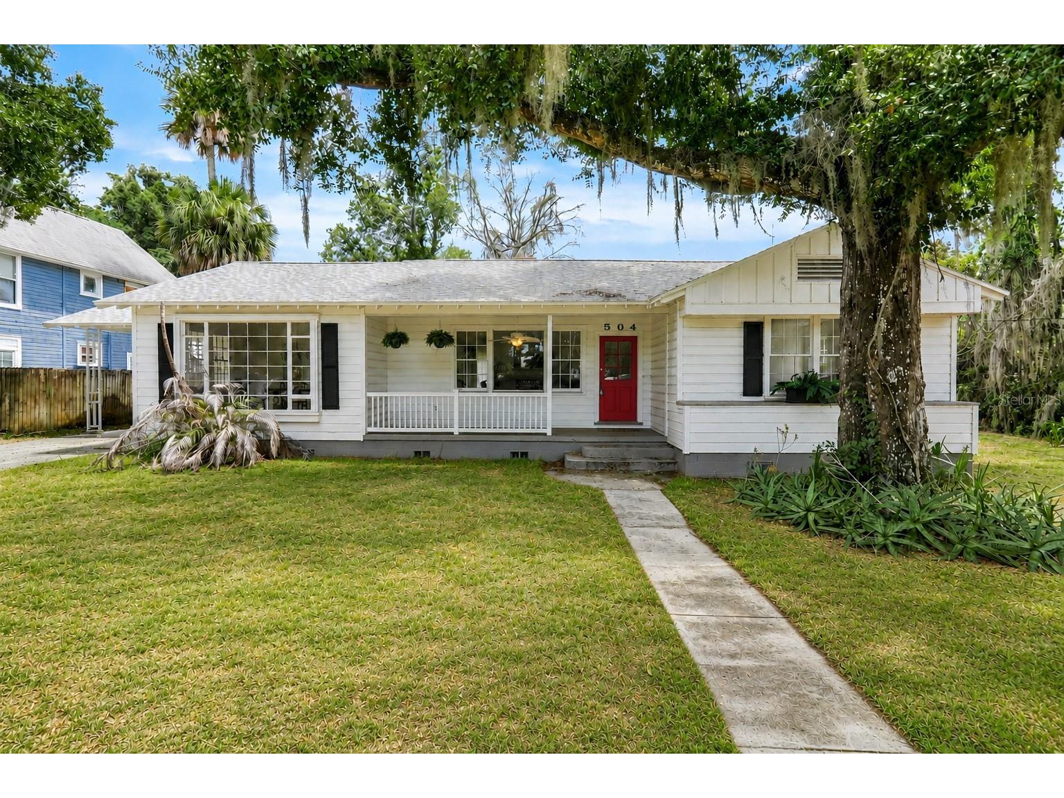 504 E Citrus Ave Eustis FL 32726 G5112488 image1