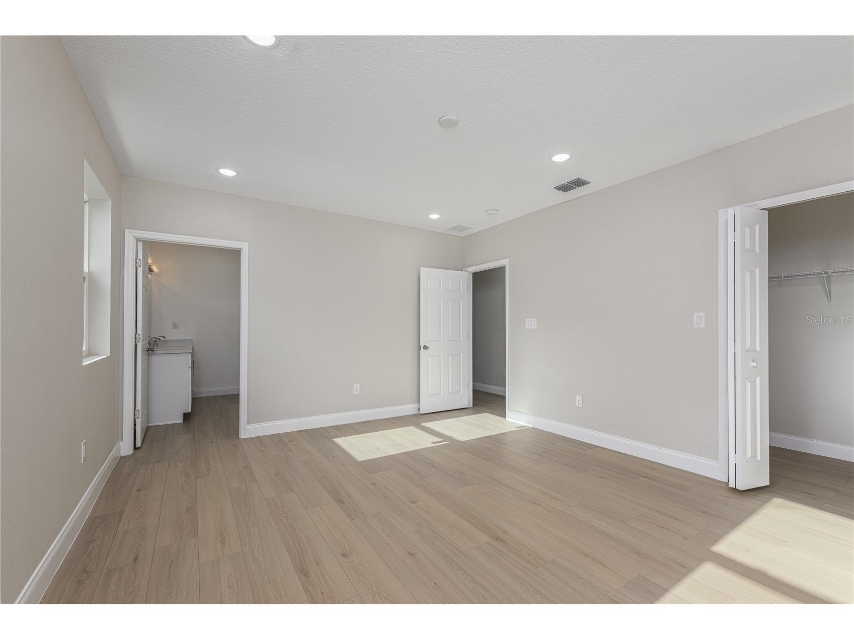 504 E Howry Avenue Deland FL 32724 O6365272 image14