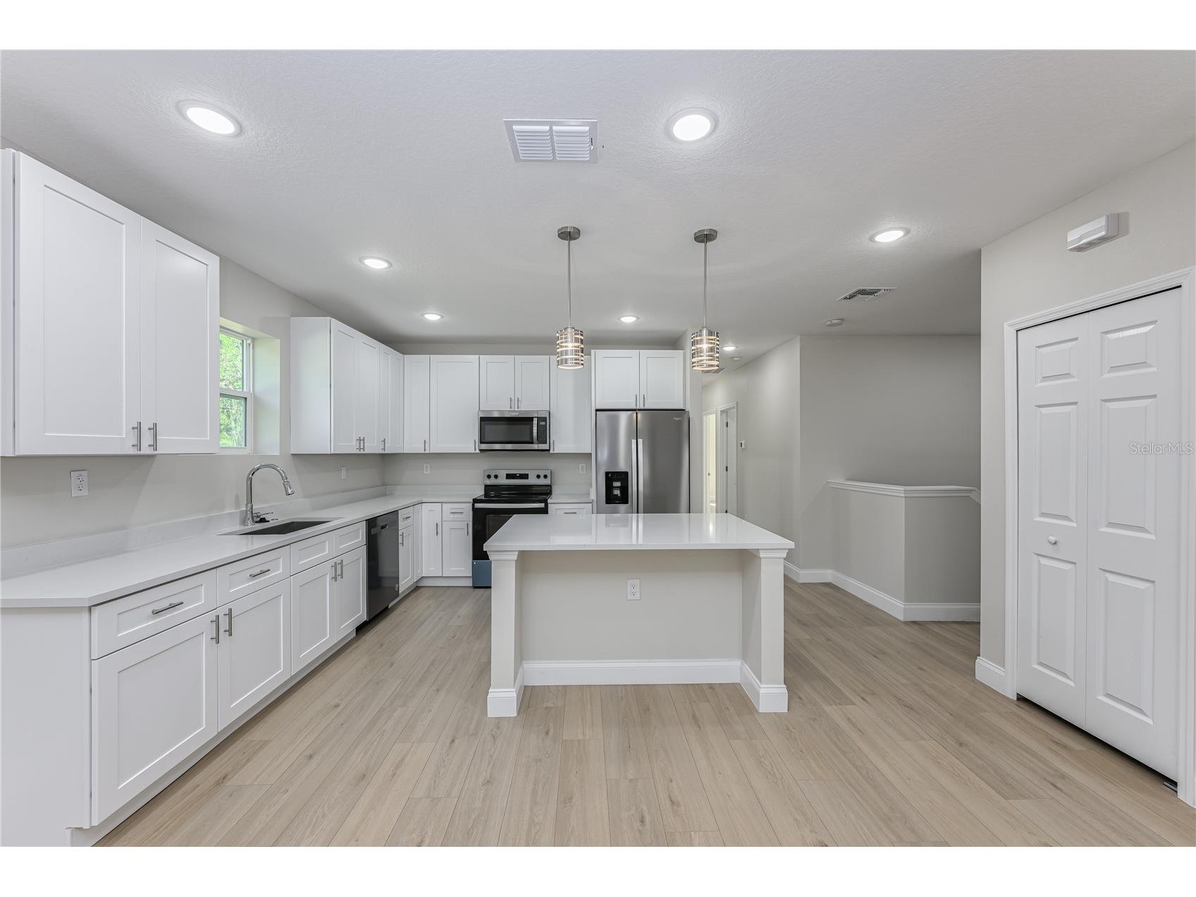 504 E Howry Avenue Deland FL 32724 O6365272 image7