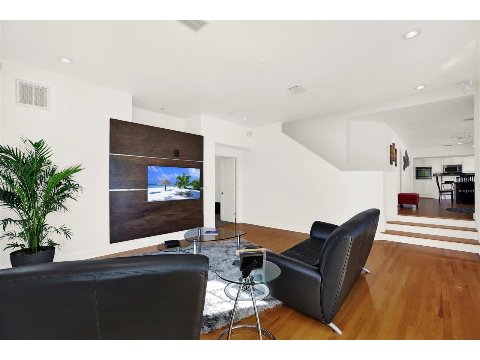 504 Fairview Road Belleair FL 33756 TB8475118 image12