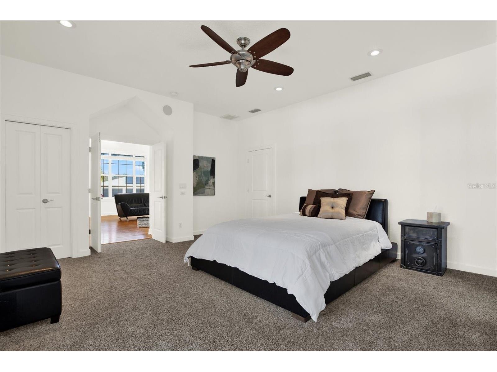 504 Fairview Road Belleair FL 33756 TB8475118 image18