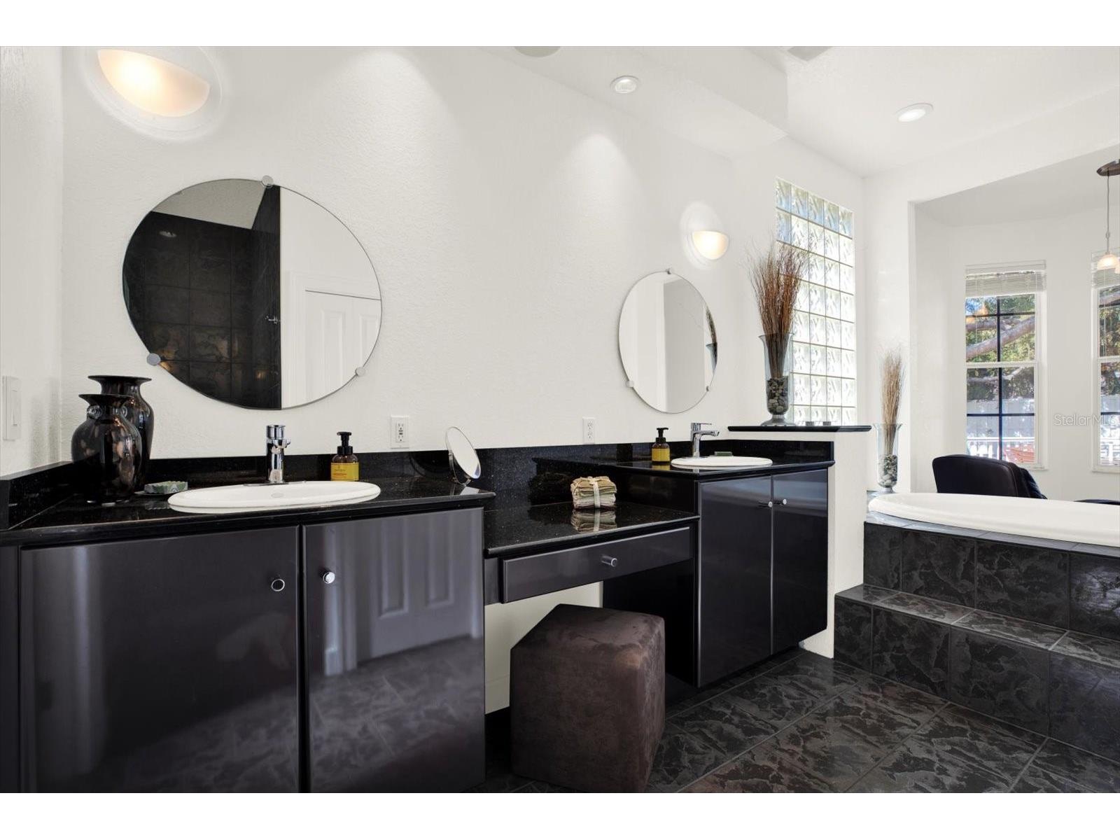 504 Fairview Road Belleair FL 33756 TB8475118 image21