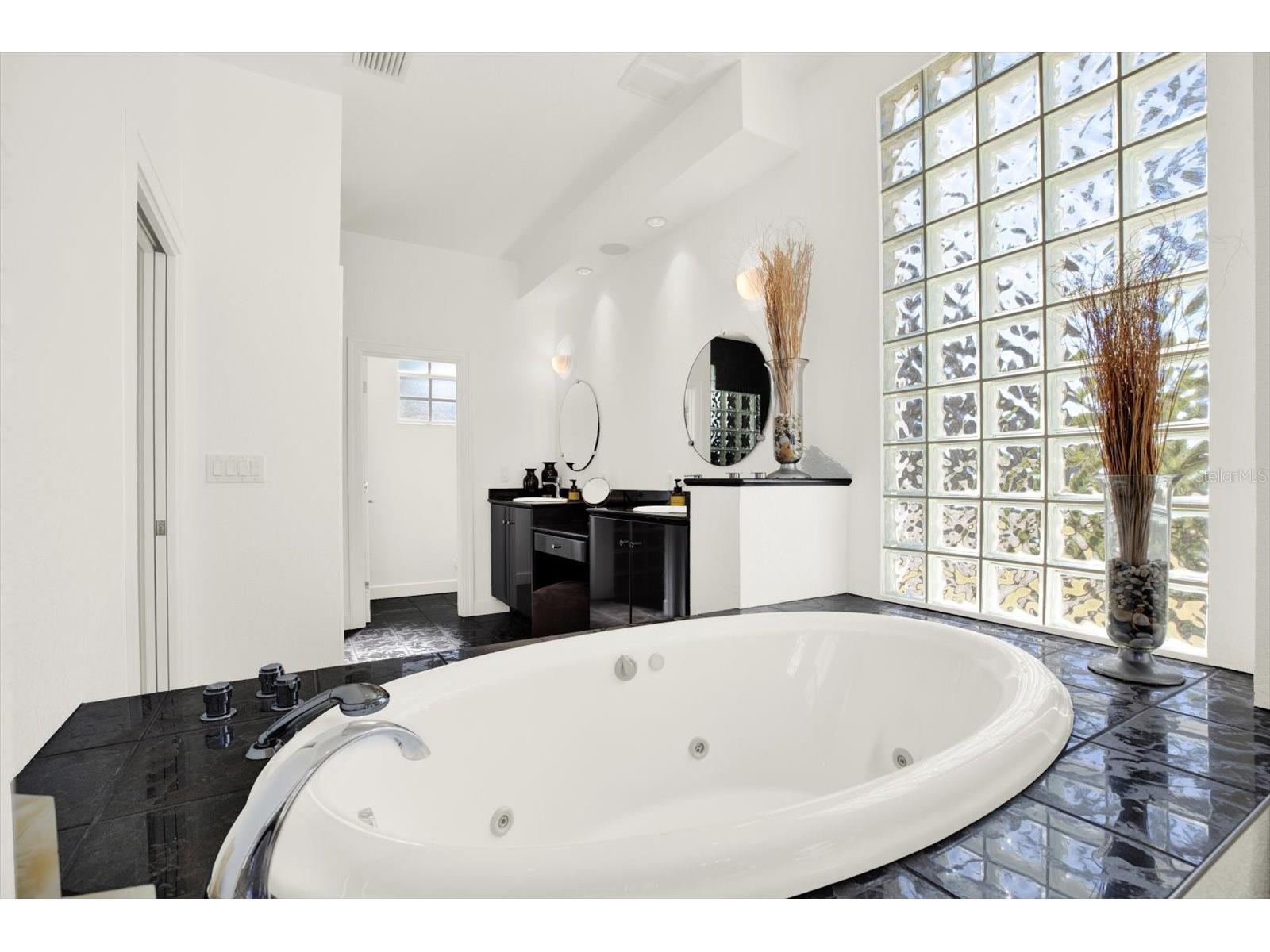 504 Fairview Road Belleair FL 33756 TB8475118 image24