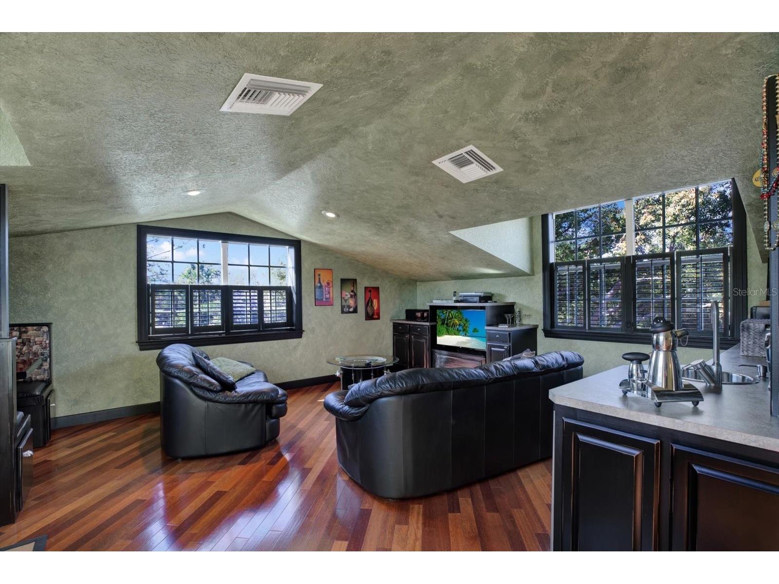 504 Fairview Road Belleair FL 33756 TB8475118 image35