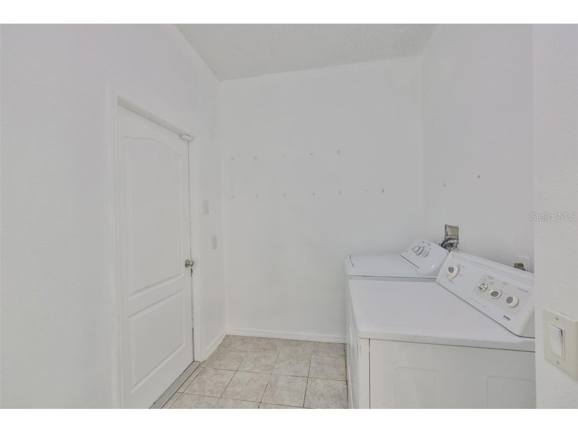 504 Greg Street Valrico FL 33594 TB8437645 image35