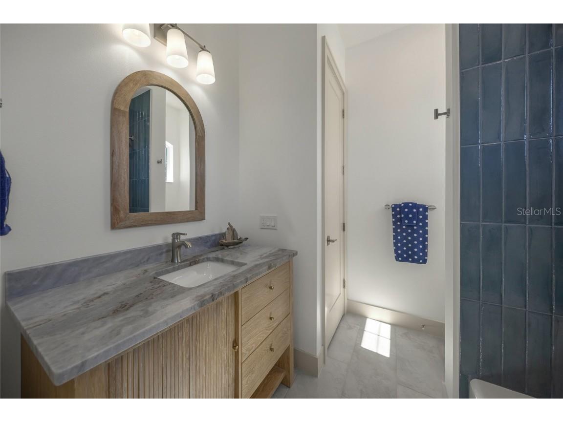 504 Gulf Street Venice FL 34285 - VENICE BEACH - GULF A4668476 image30