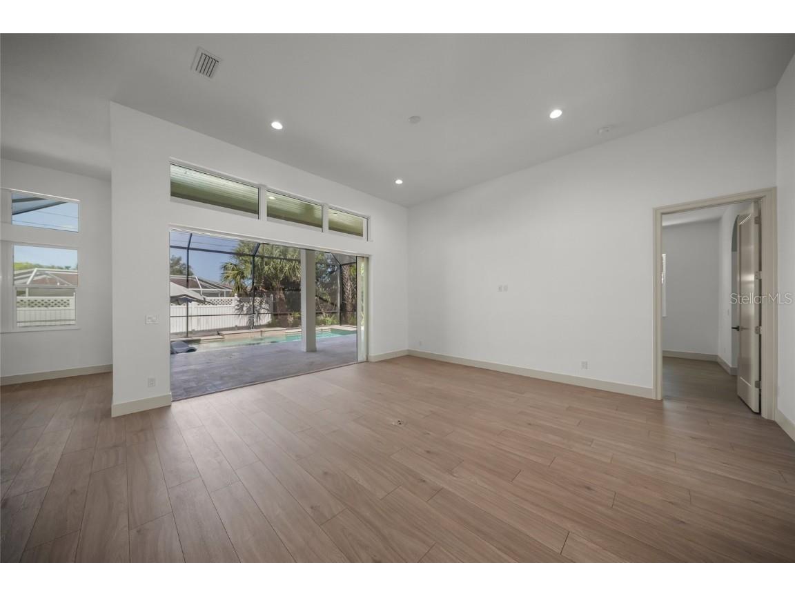 504 Gulf Street Venice FL 34285 - VENICE BEACH - GULF A4668476 image8