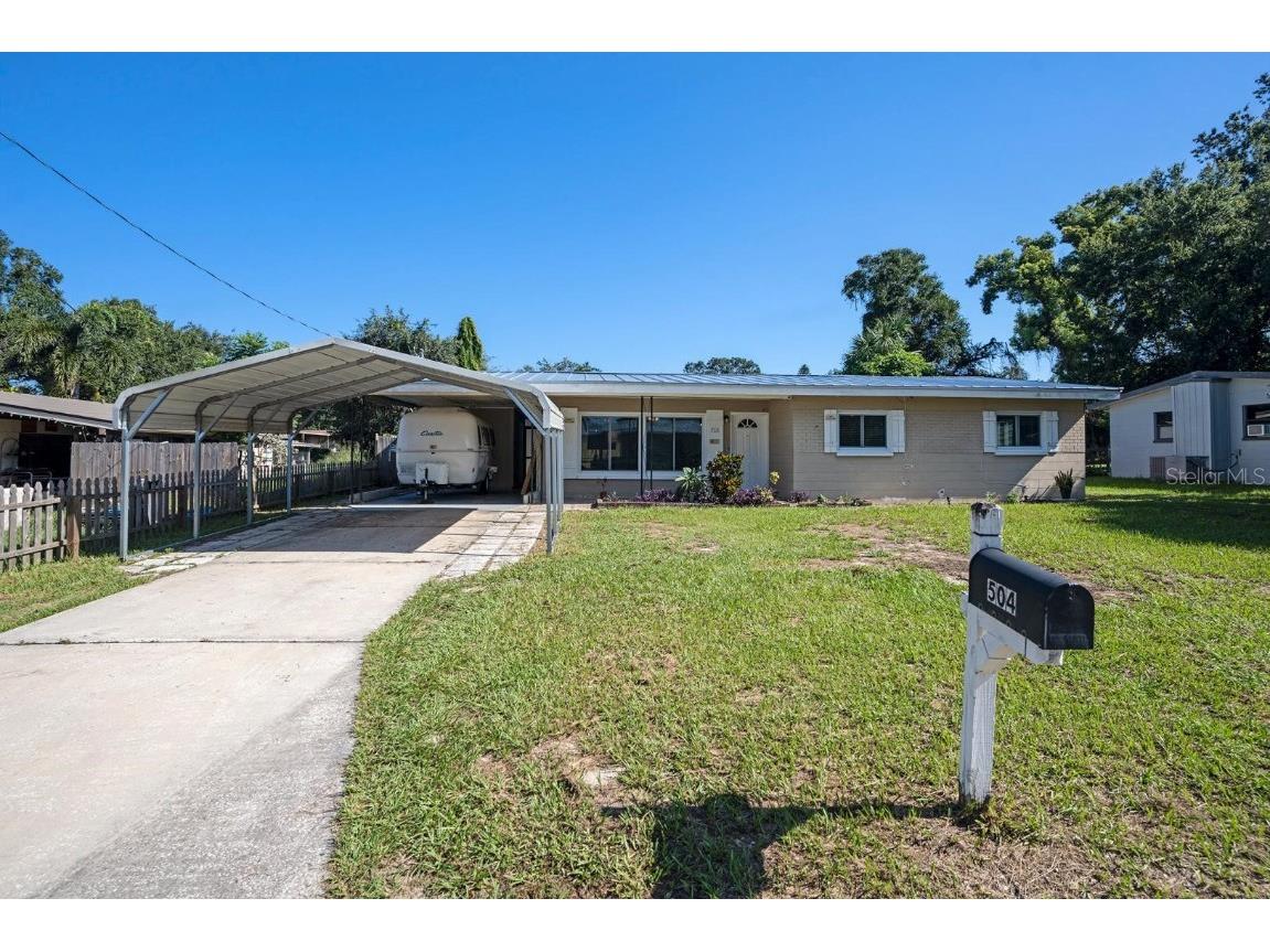 504 Hedge Row Road Brandon FL 33510 TB8422749 image1