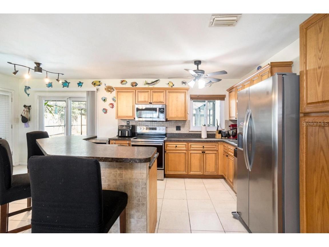 504 Hedge Row Road Brandon FL 33510 TB8422749 image9