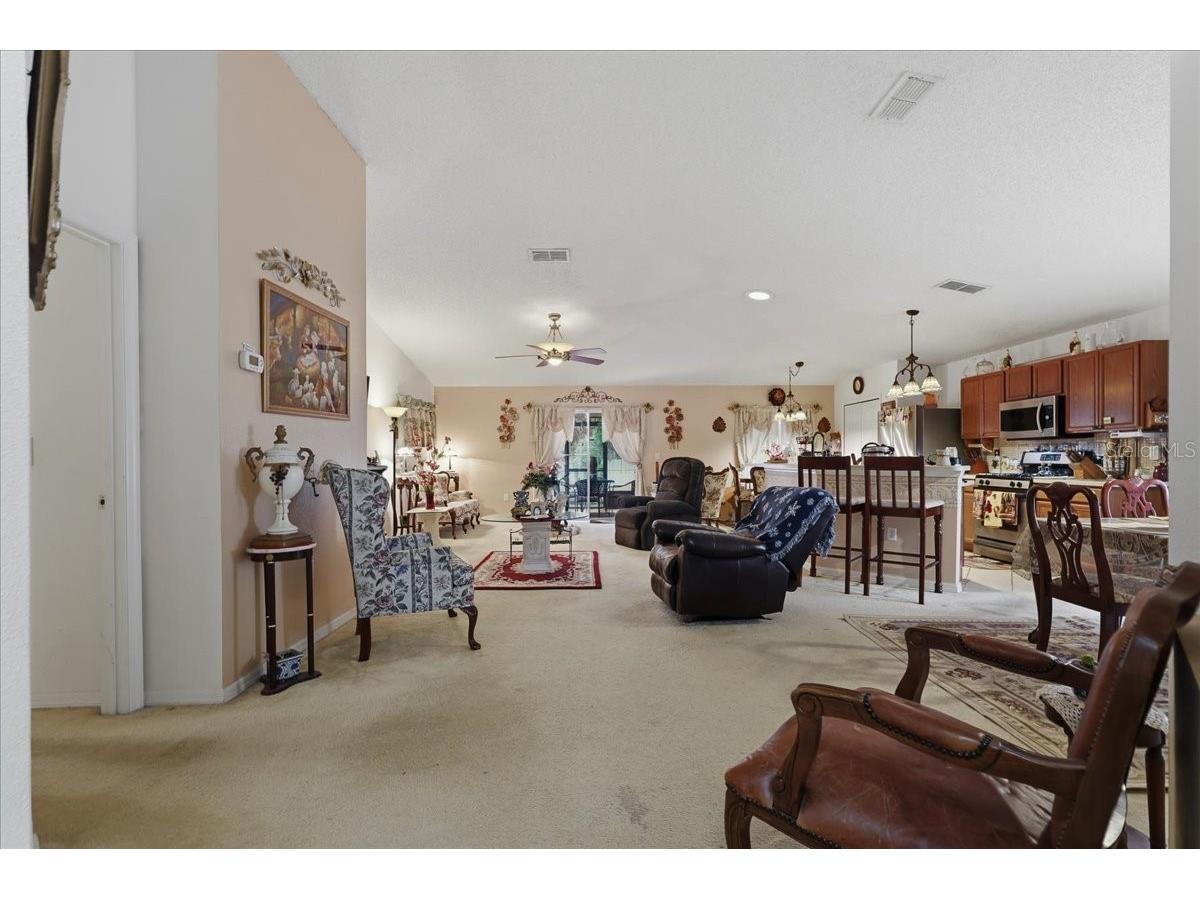 504 Jessamine Dr Davenport FL 33837 P4938958 image3