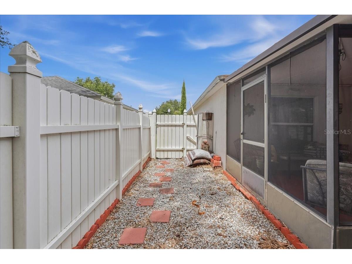 504 Jessamine Dr Davenport FL 33837 P4938958 image40
