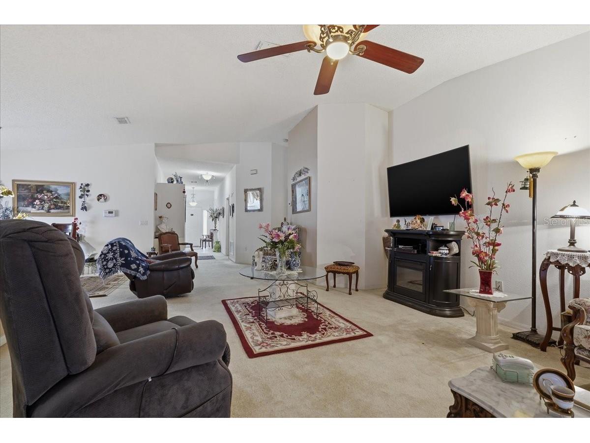 504 Jessamine Dr Davenport FL 33837 P4938958 image5