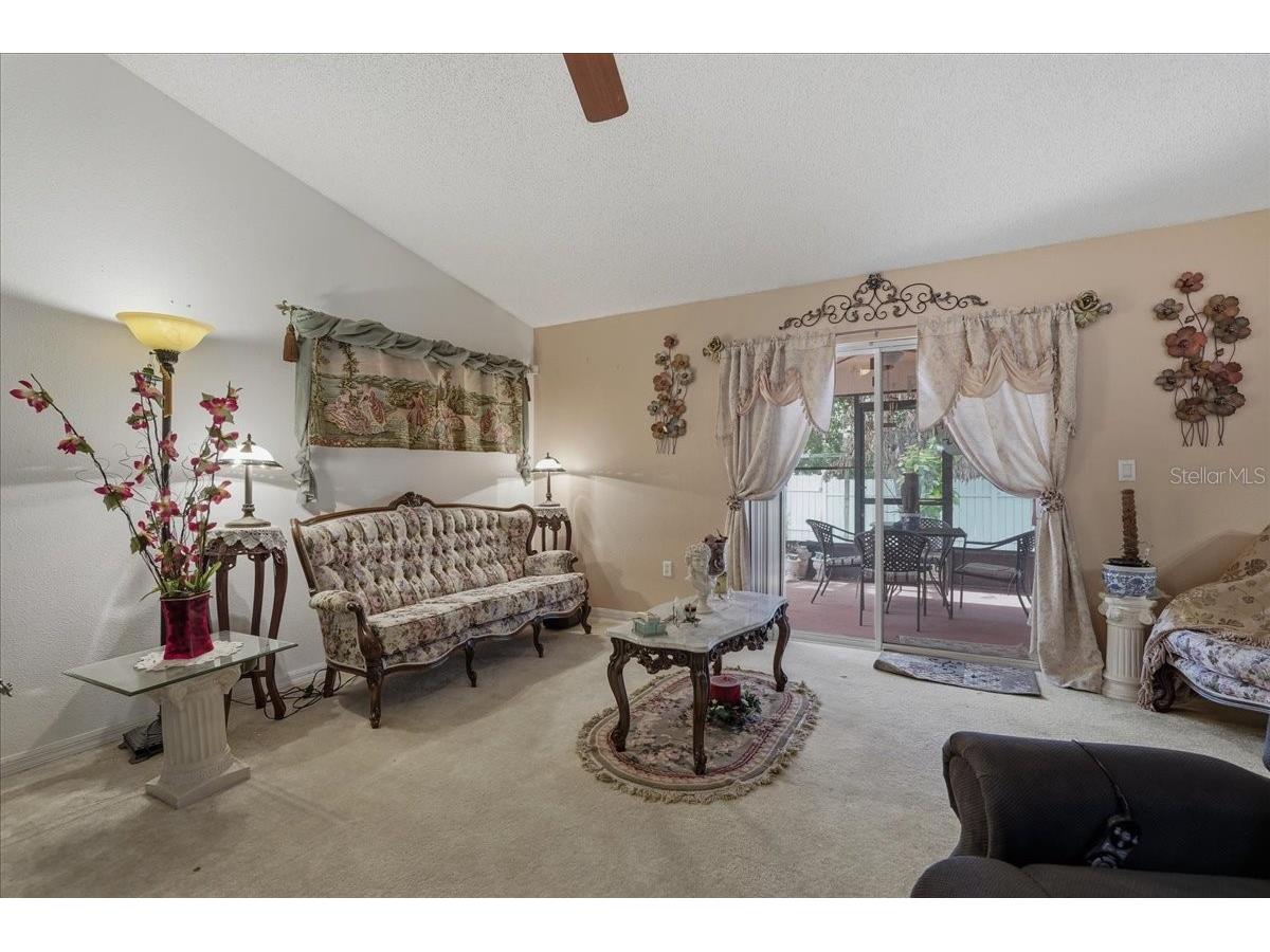 504 Jessamine Dr Davenport FL 33837 P4938958 image7