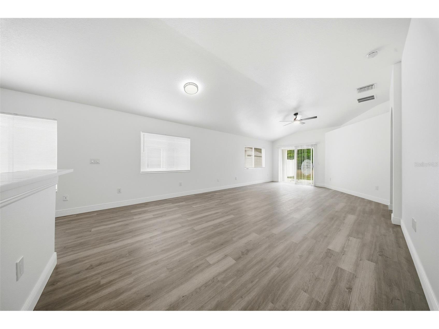 504 Lindsay Anne Court Plant City FL 33563 A4693670 image12