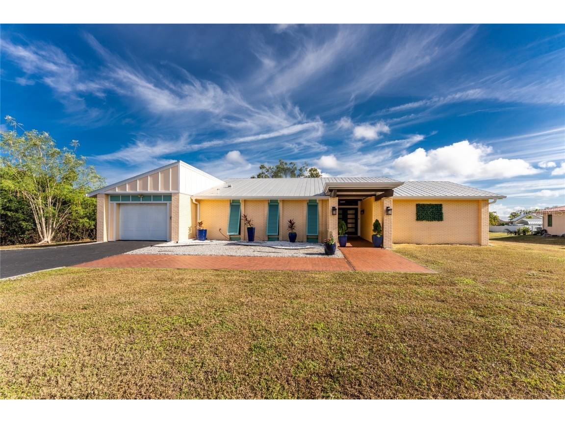 504 Mcgregor Street Punta Gorda FL 33950 C7517984 image1