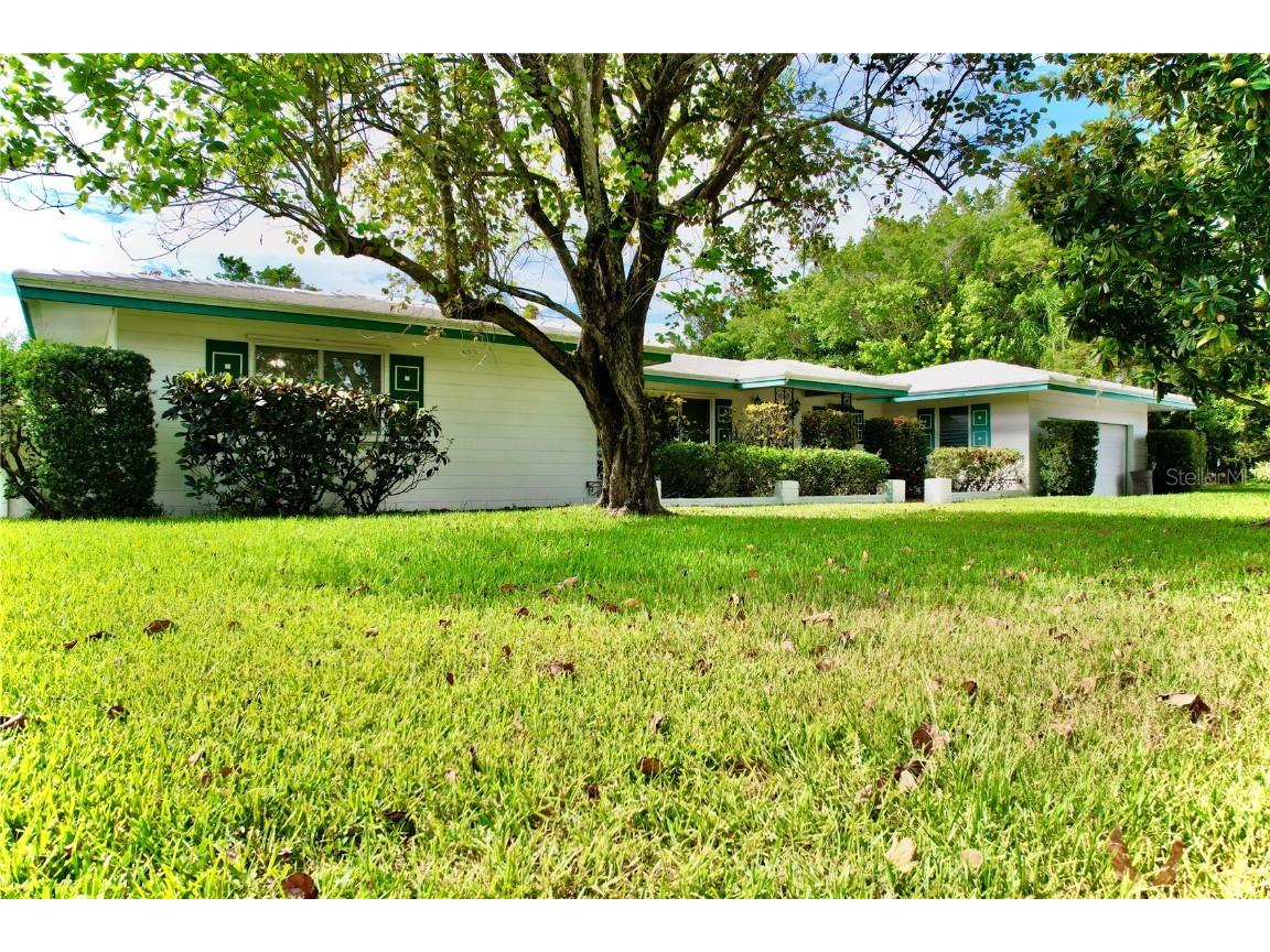 504 Montezuma Drive Bradenton FL 34209 A4575925 image1