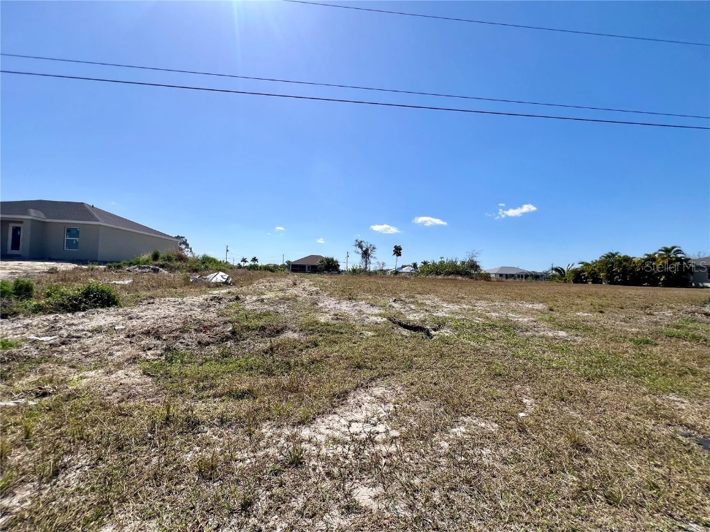 504 NW 20th Street Cape Coral FL 33993 C7488945 image6