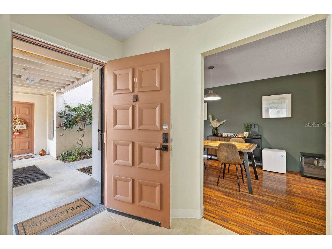 504 Orange Drive #11 Altamonte Springs FL 32701 O6363759 image3