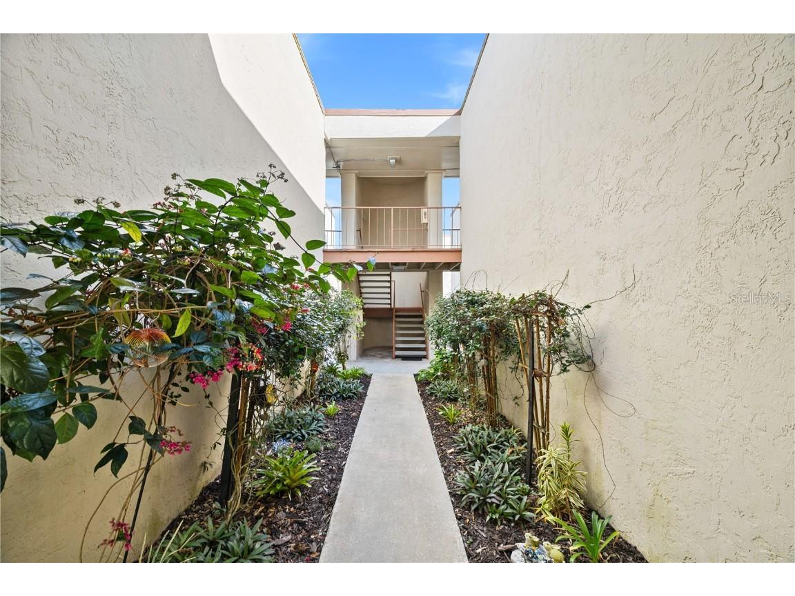 504 Orange Drive #11 Altamonte Springs FL 32701 O6363759 image36