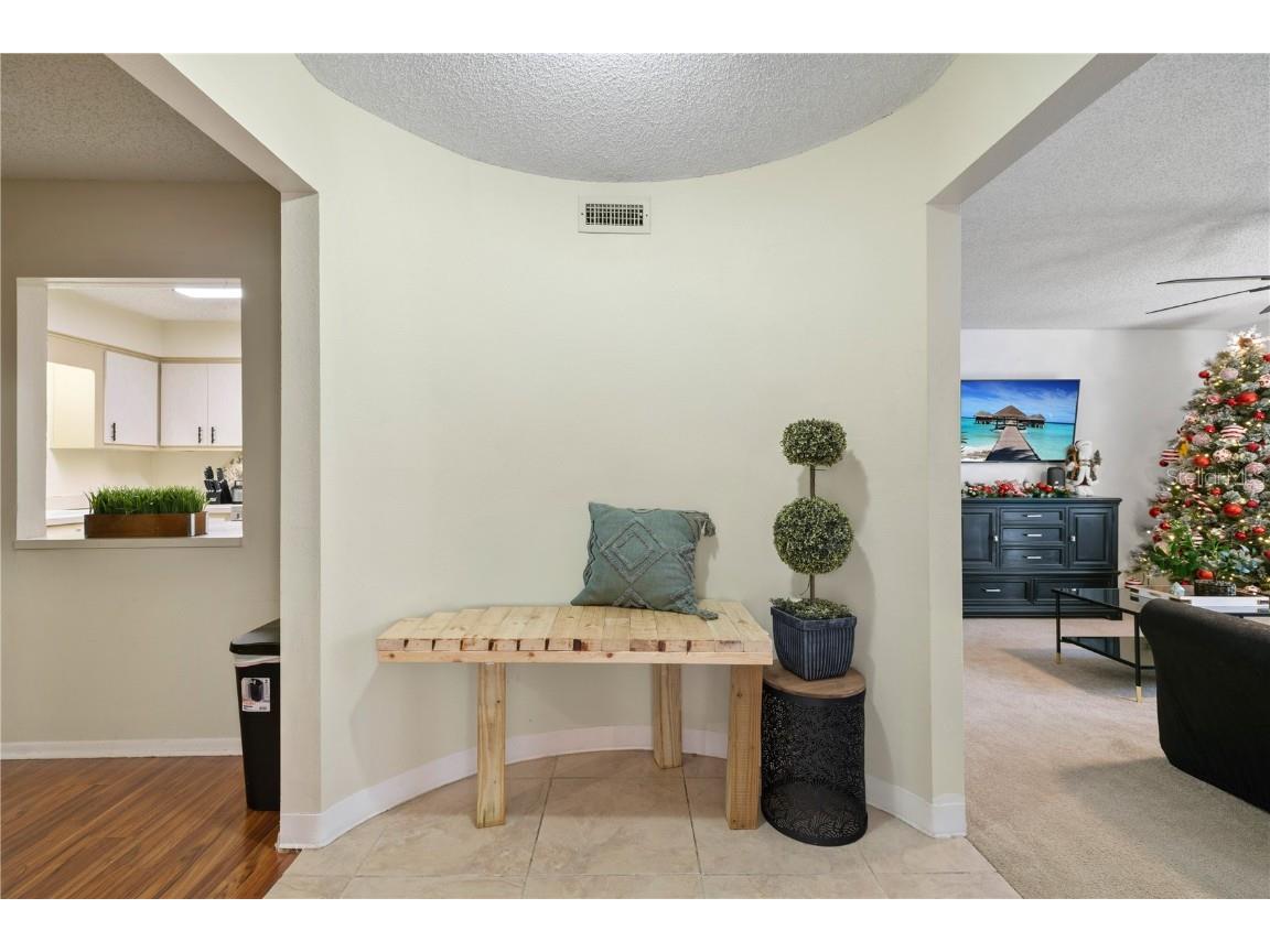 504 Orange Drive #11 Altamonte Springs FL 32701 O6363759 image4