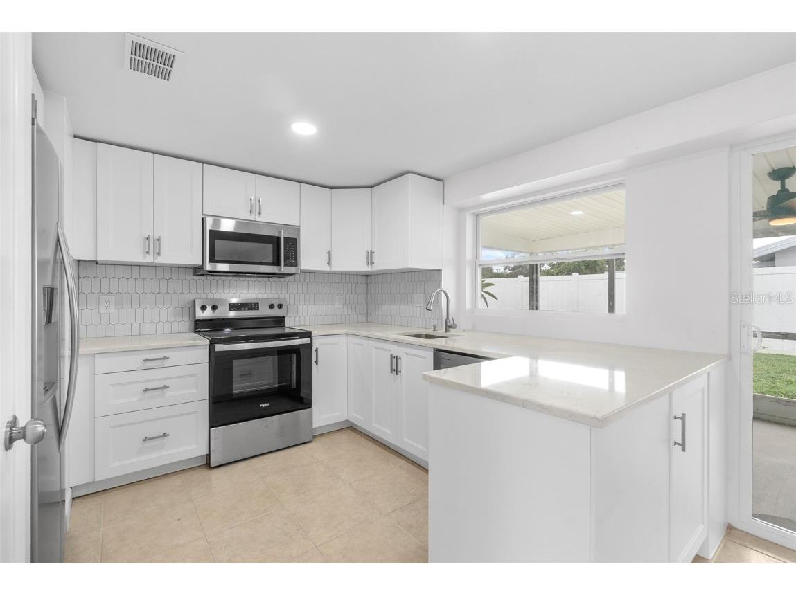 504 Red Mangrove Lane Apollo Beach FL 33572 TB8439281 image10