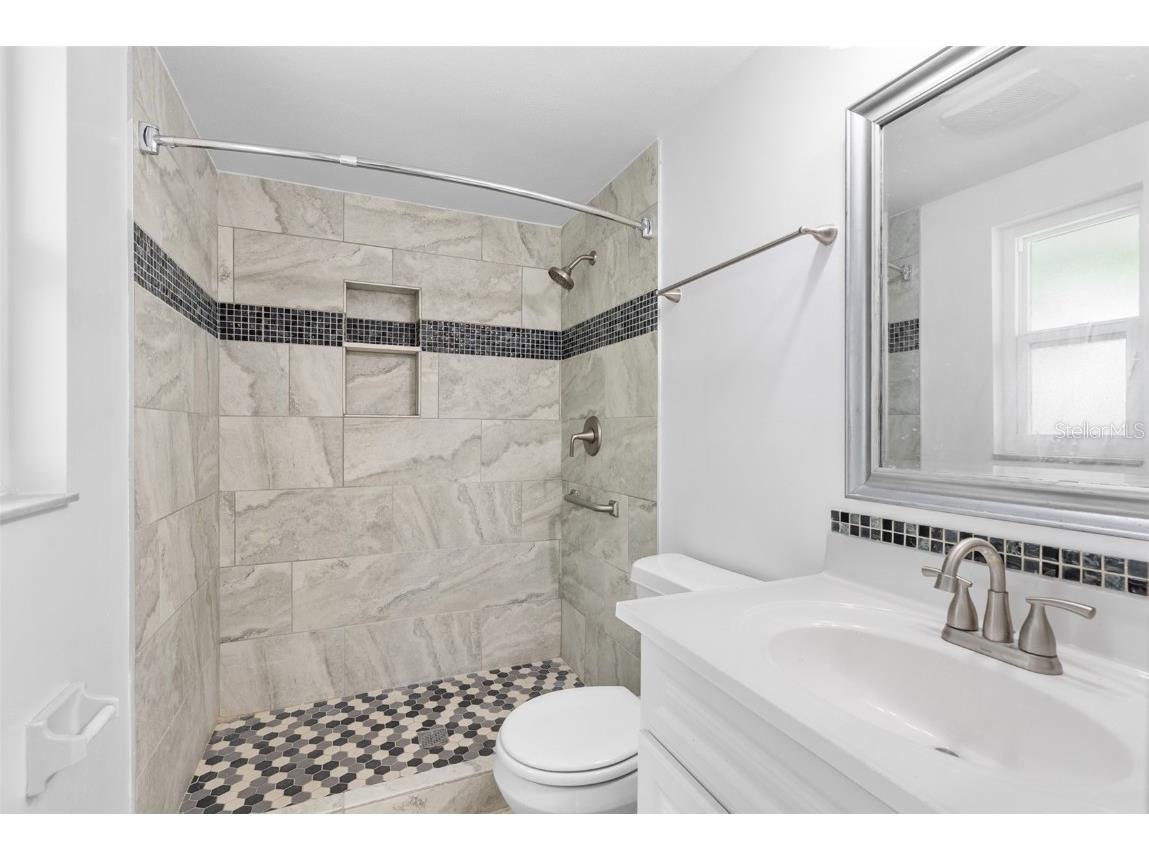 504 Red Mangrove Lane Apollo Beach FL 33572 TB8439281 image15