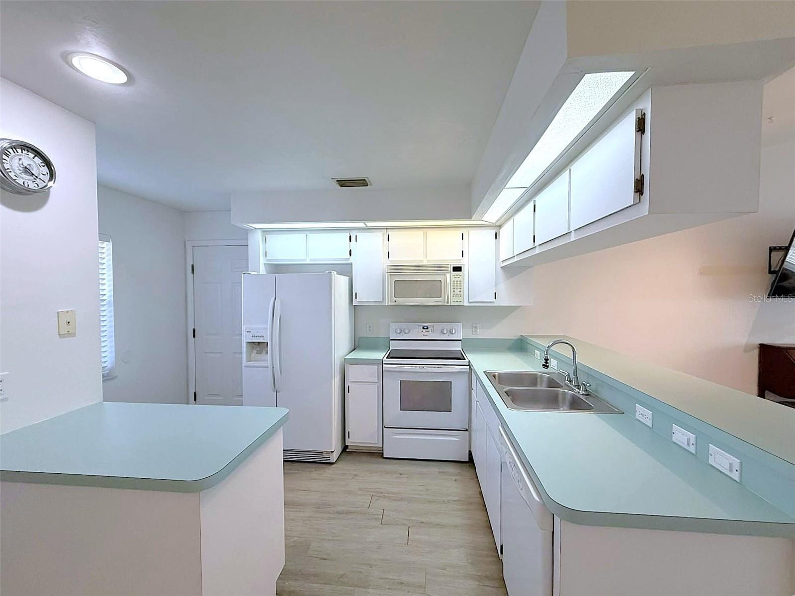 504 Rose Apple Circle Port Charlotte FL 33954 C7521310 image10