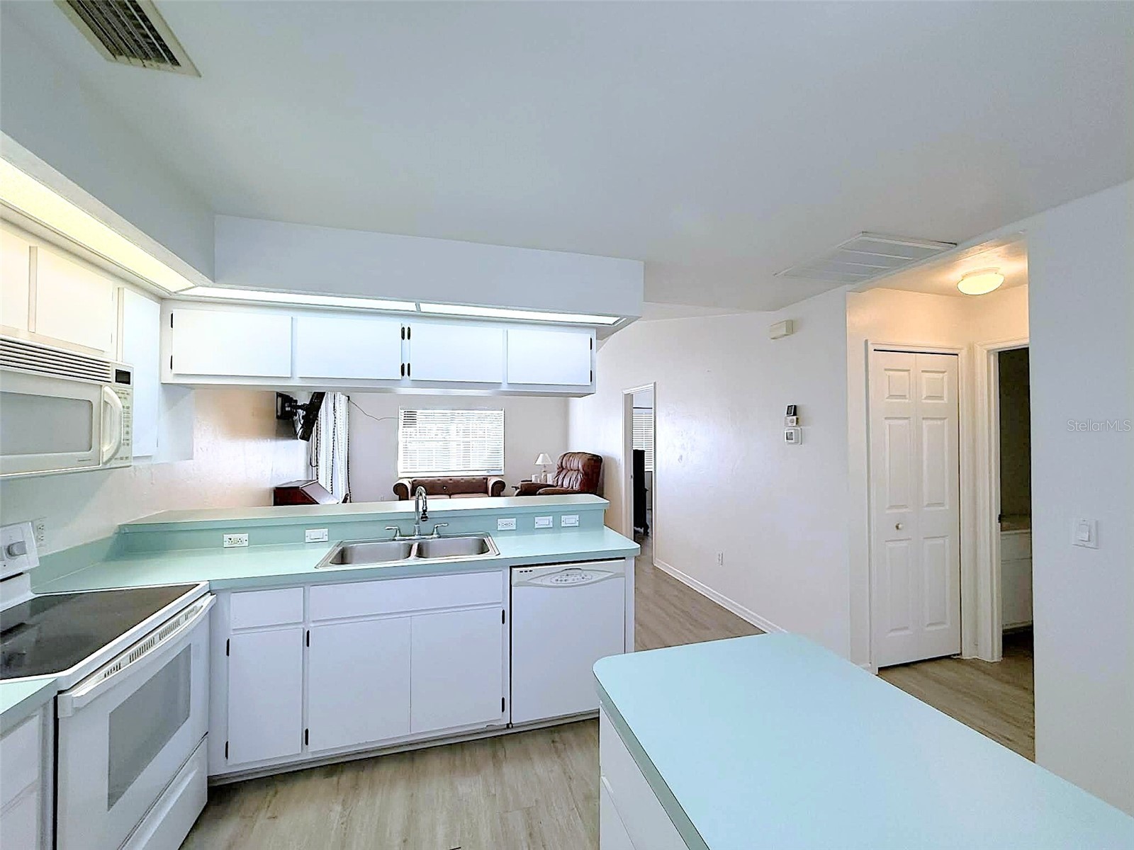 504 Rose Apple Circle Port Charlotte FL 33954 C7521310 image16