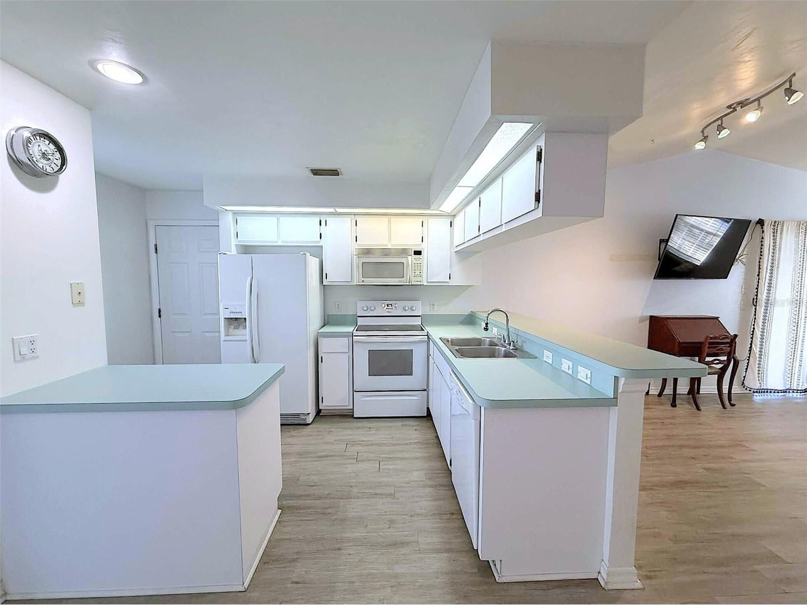 504 Rose Apple Circle Port Charlotte FL 33954 C7521310 image17