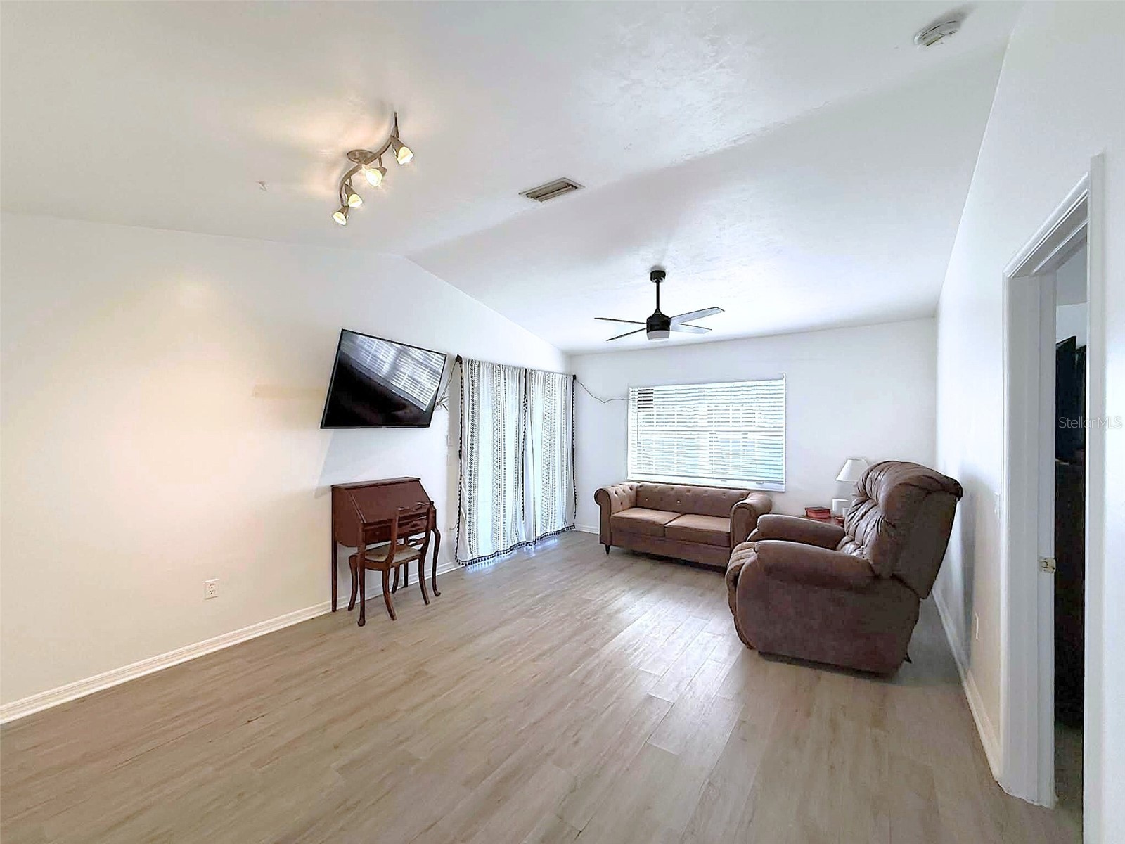 504 Rose Apple Circle Port Charlotte FL 33954 C7521310 image22