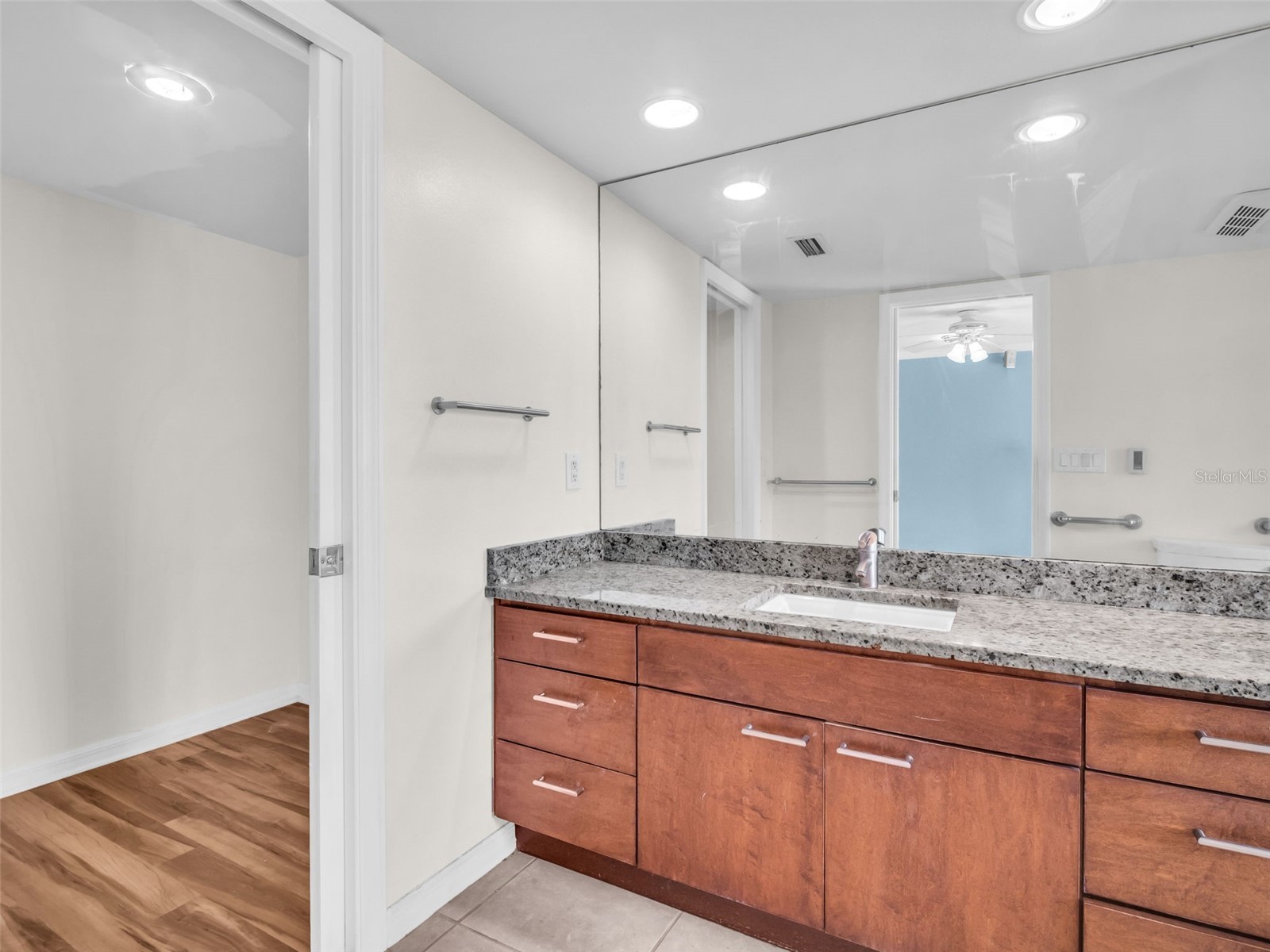 504 S Florida Avenue #235 Tarpon Springs FL 34689 TB8512513 image25