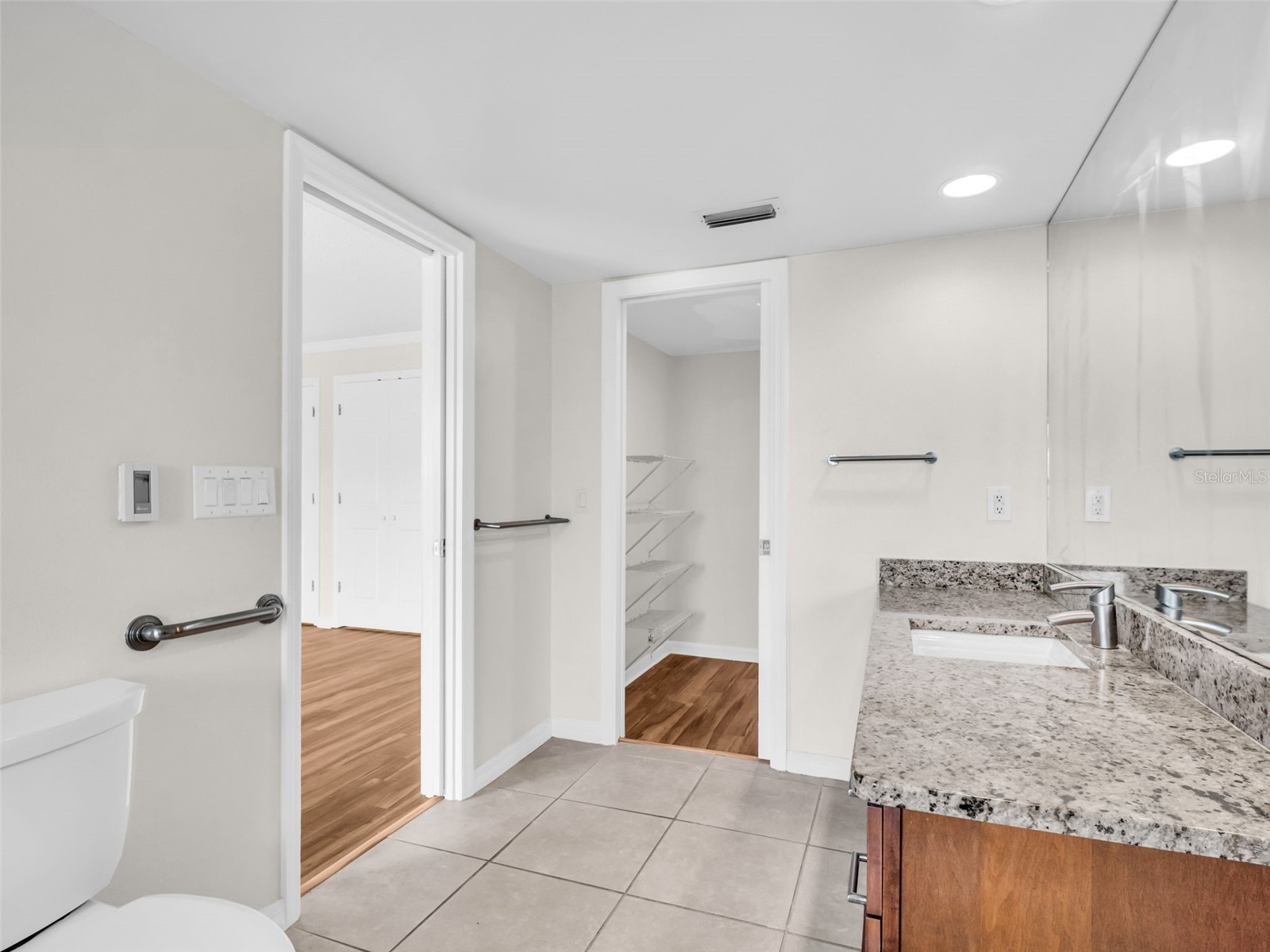504 S Florida Avenue #235 Tarpon Springs FL 34689 TB8512513 image26