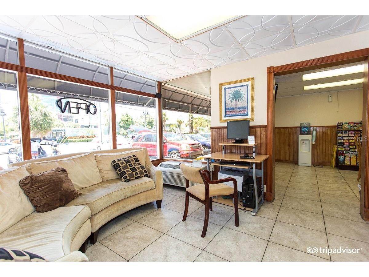 504 S Gulfview Boulevard Clearwater FL 33767 U8232488 image4