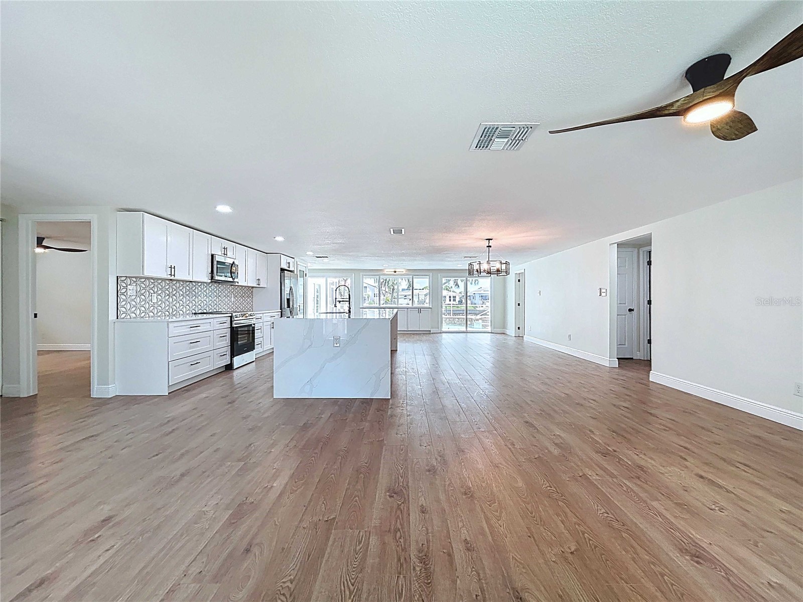 5040 Glenn Drive New Port Richey FL 34652 TB8497396 image17