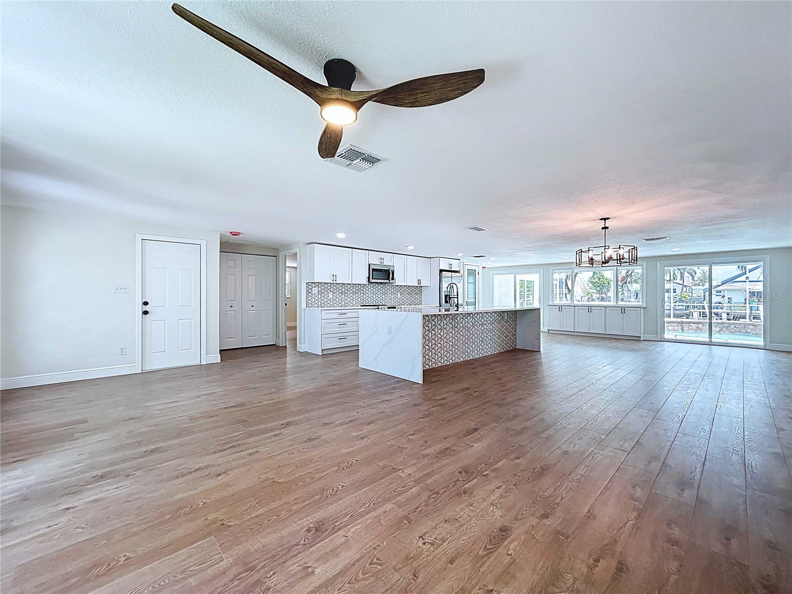 5040 Glenn Drive New Port Richey FL 34652 TB8497396 image18