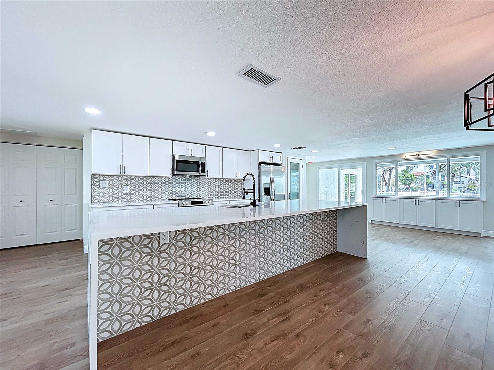 5040 Glenn Drive New Port Richey FL 34652 TB8497396 image20