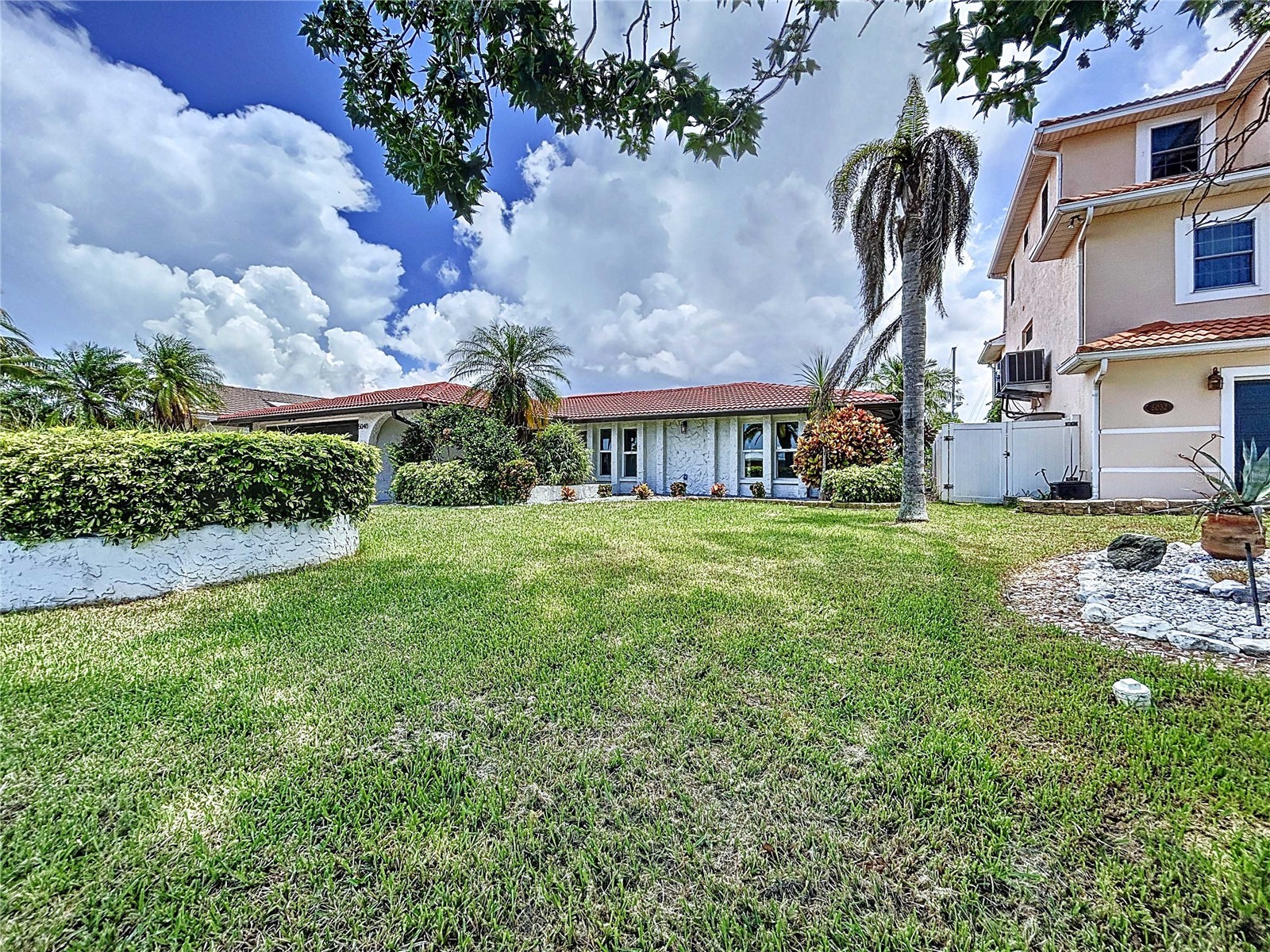 5040 Glenn Drive New Port Richey FL 34652 TB8497396 image3