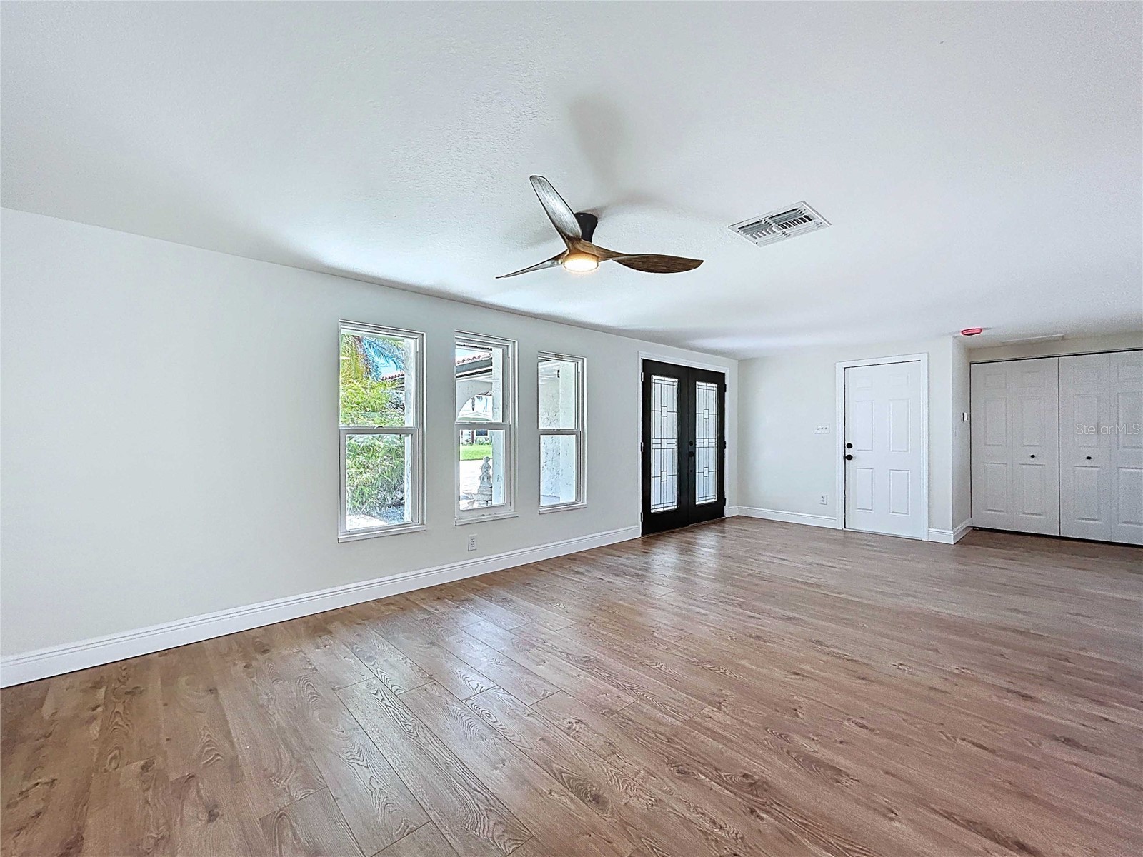 5040 Glenn Drive New Port Richey FL 34652 TB8497396 image33