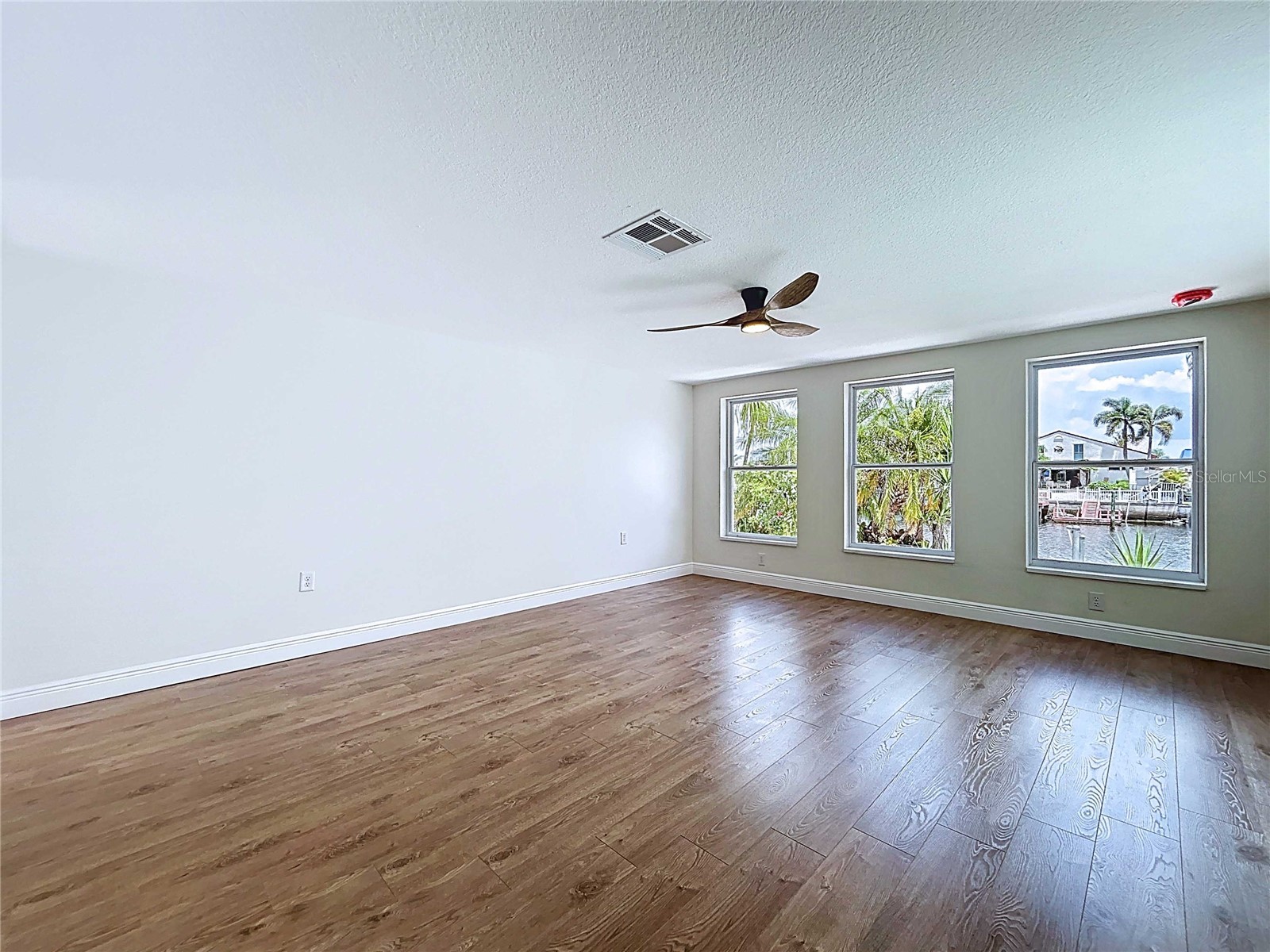 5040 Glenn Drive New Port Richey FL 34652 TB8497396 image38